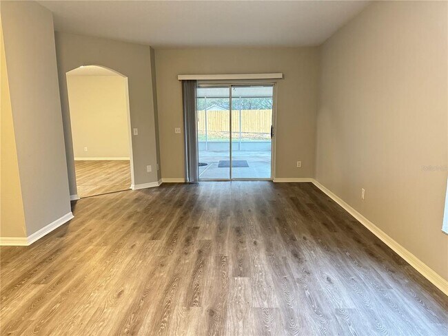 Building Photo - 14938 Deer Meadow Dr