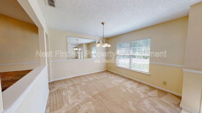 Building Photo - 1826 Blue Ridge Dr