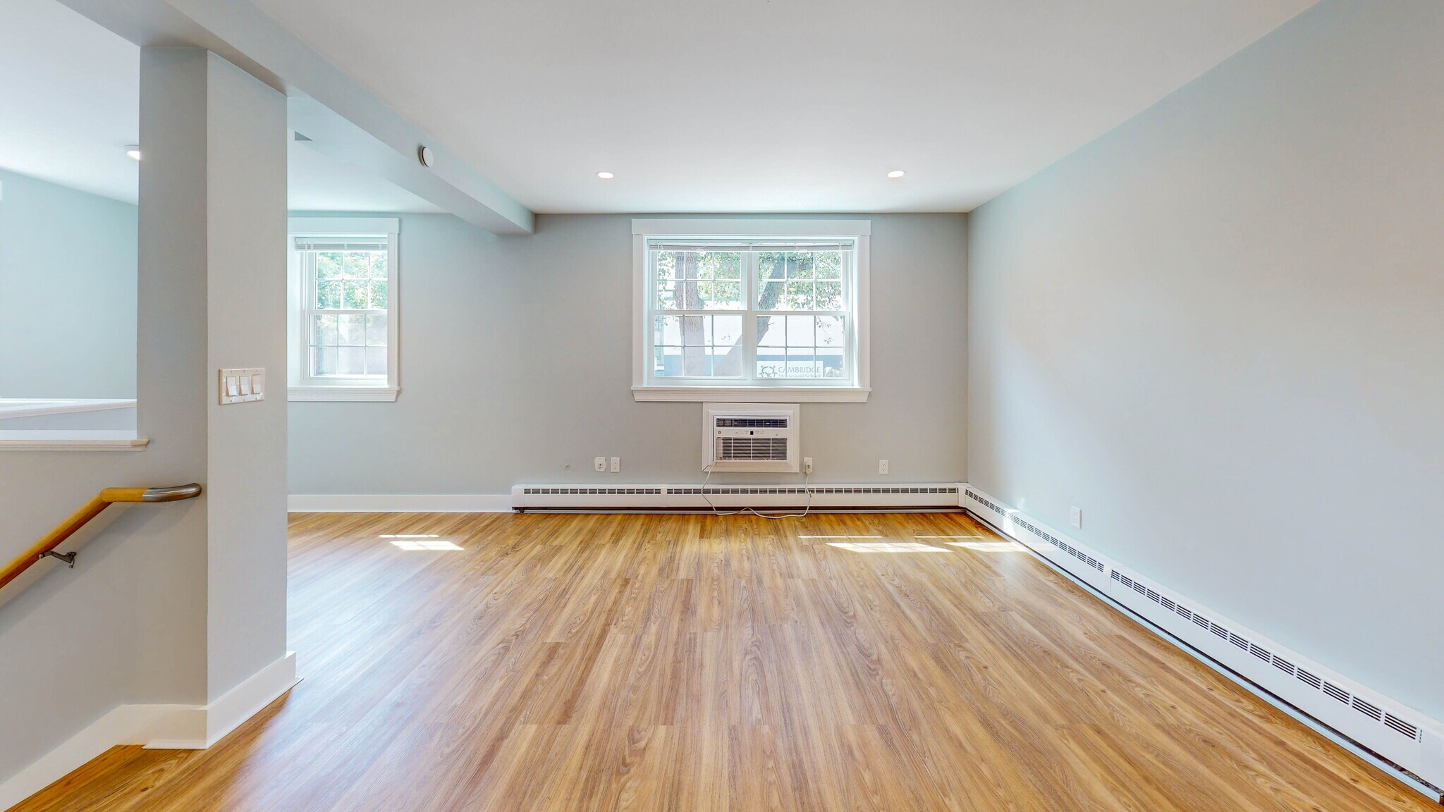 Building Photo - 131 Sherman St