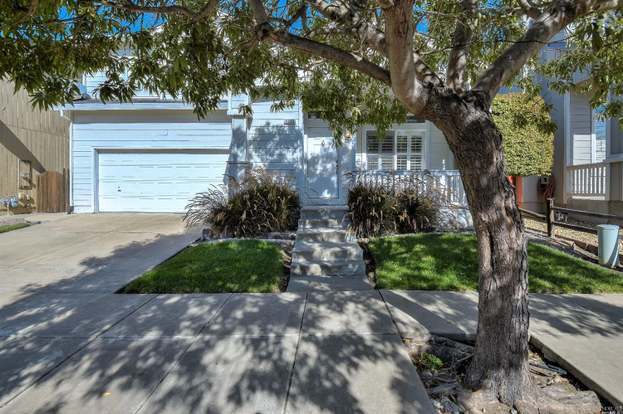 Primary Photo - 2223 Moldavite Ln