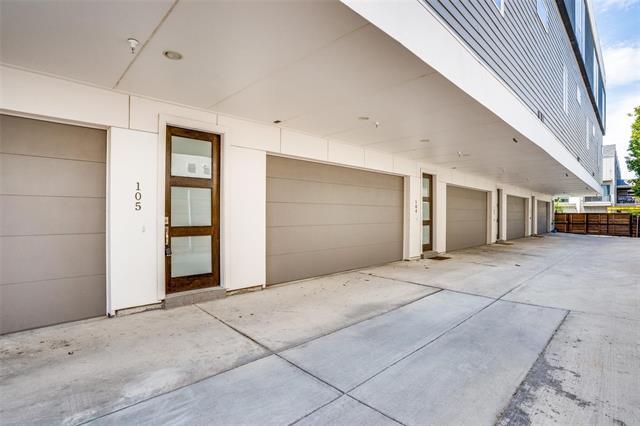 Building Photo - 2203 Moser Ave
