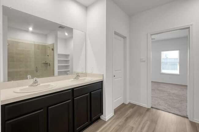 Building Photo - 15130 Pr Ml Dr