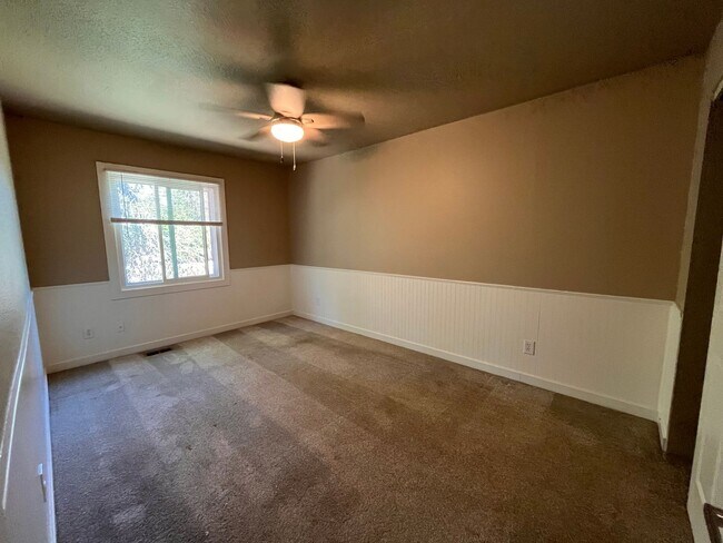 Building Photo - Fantastic Home in Central Fort Collins
