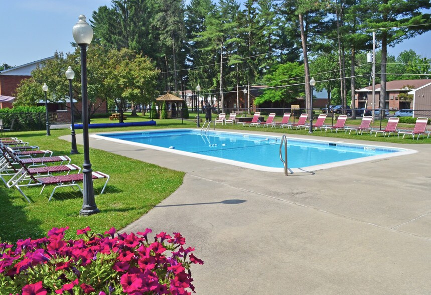 Whispering Pines 100 Needle Park Circle Queensbury NY 12804