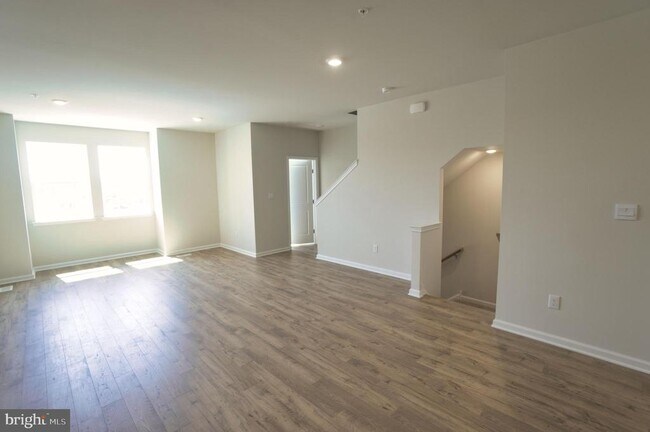 Building Photo - 148 Bell Ct