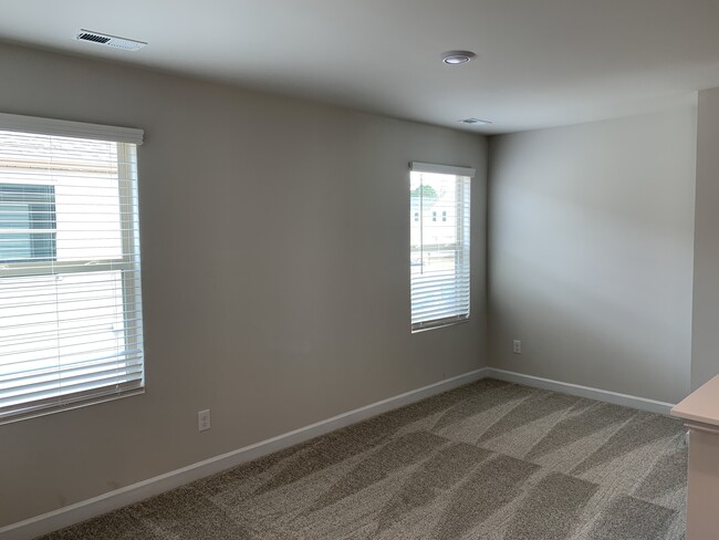 Upstairs Loft/Office Room - 4023 Armstrong Farm Dr