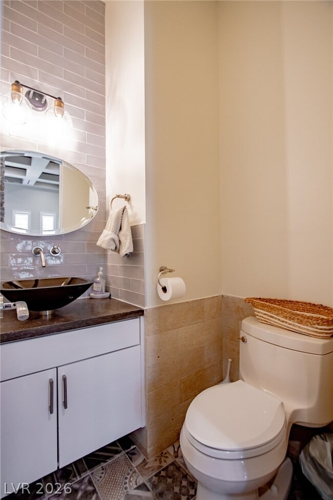 Building Photo - 69 Hawk Ridge Dr