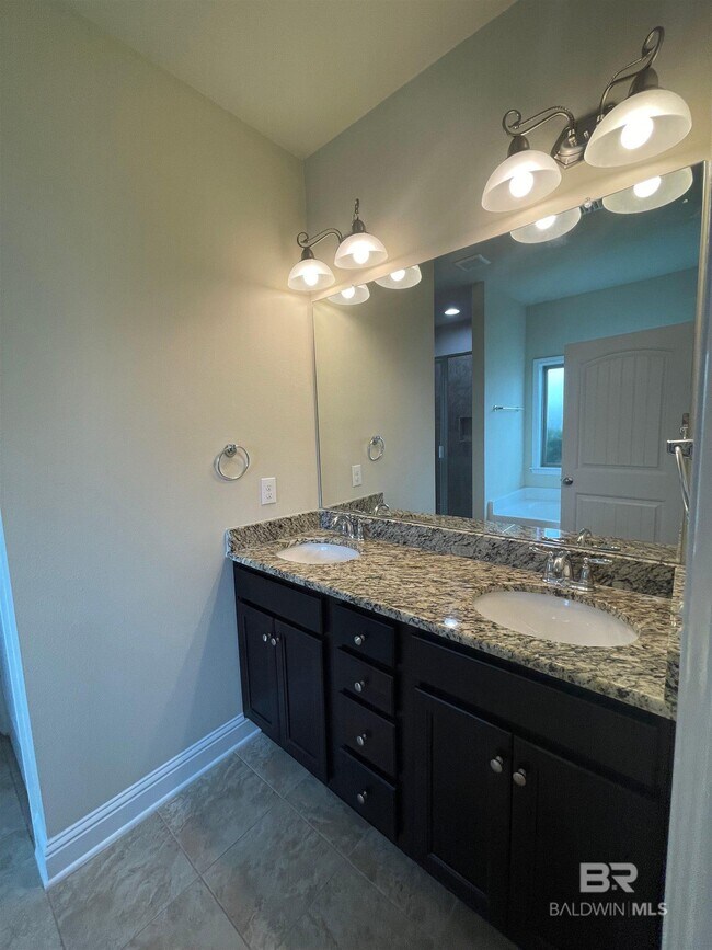 Building Photo - 9944 Cumbria Drive