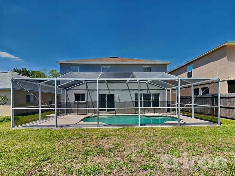 Building Photo - 10432 Boyette Creek Blvd
