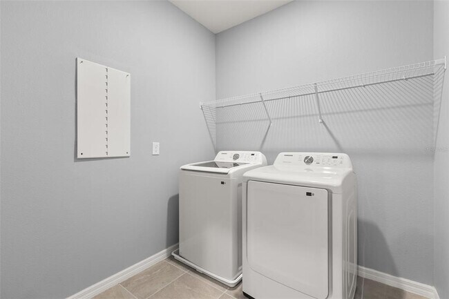 Building Photo - 7078 Twilight Bay Dr