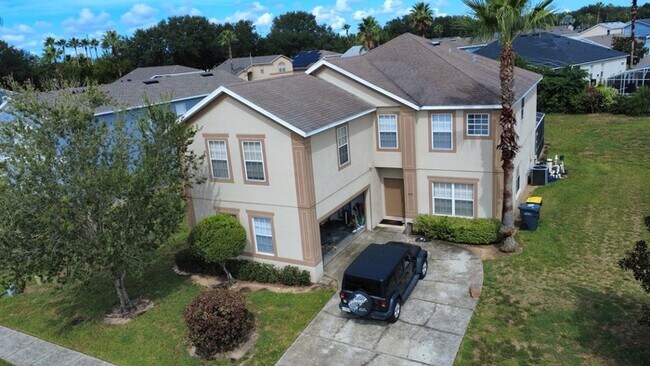 Building Photo - Partially Furnished 6 bedroom/5 Bath home