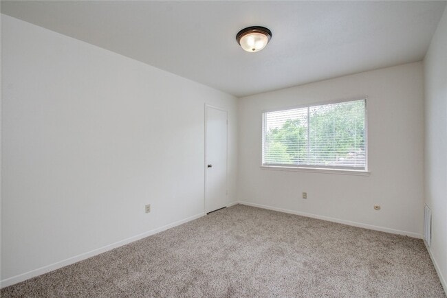 Building Photo - 3514 Quail Meadow Dr