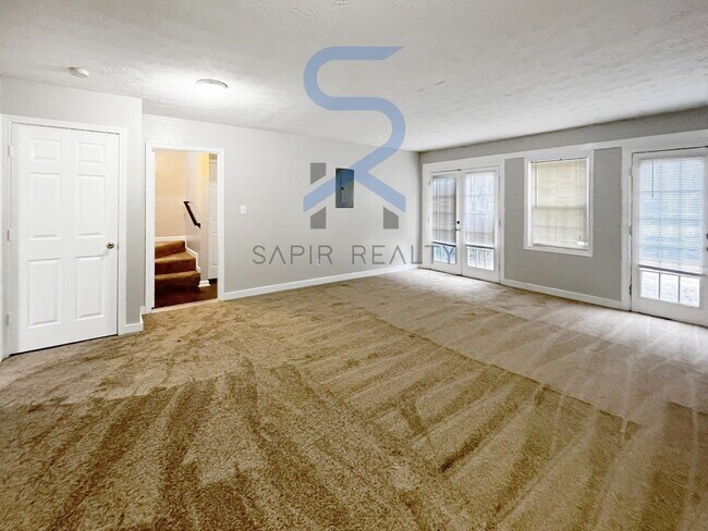 Building Photo - Move in before October 15th and get $100 O...