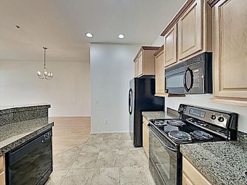 Kitchen - 14575 W Mountain View Blvd