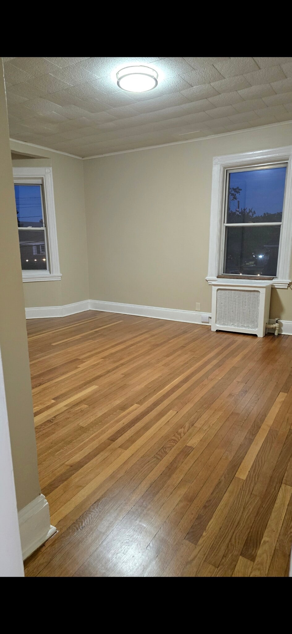 Dining Rm / Living Rm pic 2 - 80 Crotty Ave