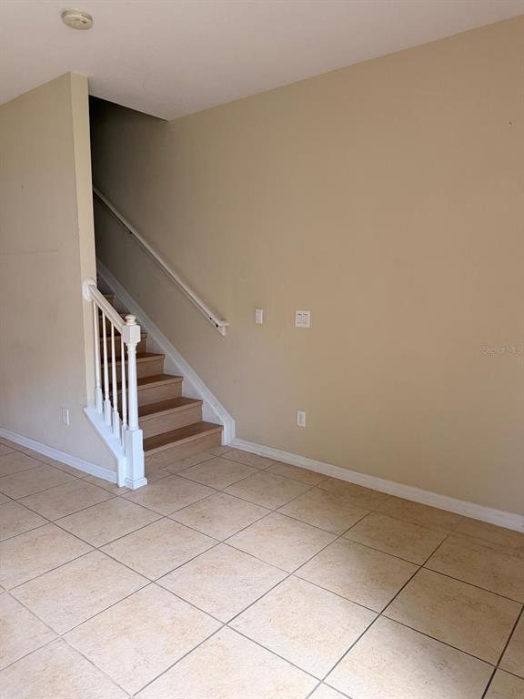 Building Photo - 1911 Silverweed Way