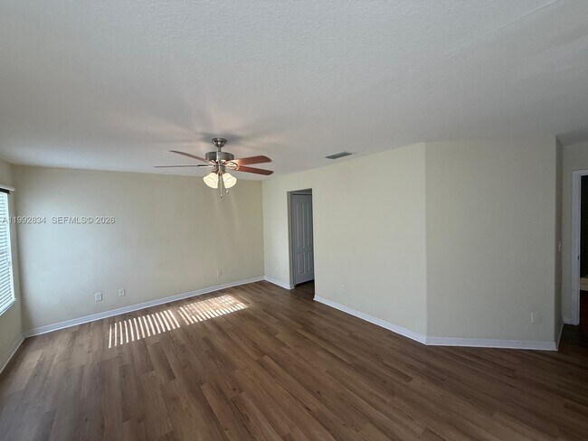 Building Photo - 3154 Rodrick Cir