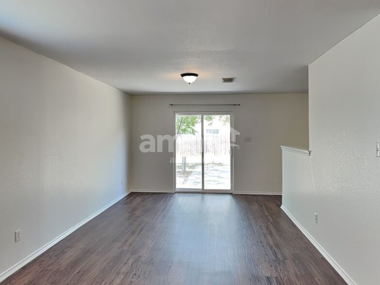 Building Photo - 8802 Mission Mdw