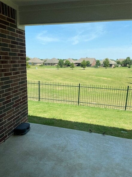 Building Photo - 7414 Birmingham Forest Dr