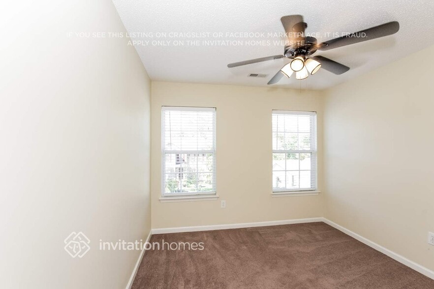 Building Photo - 216 Bradford Glyn Dr