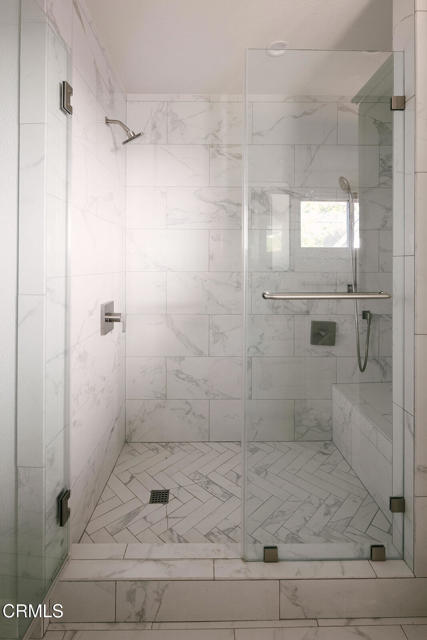 Building Photo - 5447 Rock Castle Dr