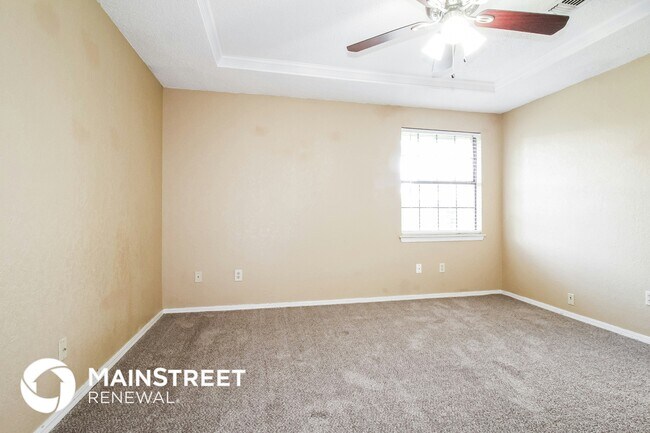 Building Photo - 417 Cypress Dr