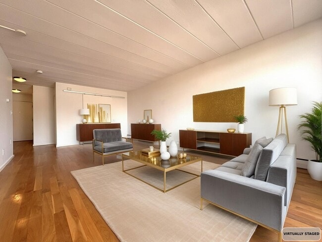 Building Photo - 345 Harvard St