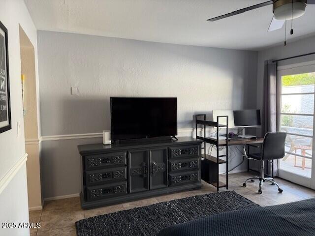 Building Photo - 1246 E Palacio Ln