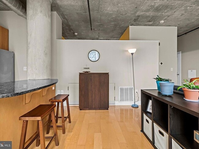 Building Photo - 301 Massachusetts Ave NW