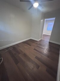 Building Photo - 2222 Van Buren St