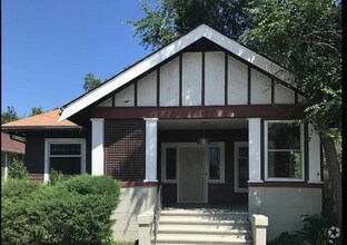 Building Photo - Victorian Home Downtown – Available July 1...