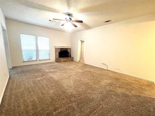 Building Photo - 4555 W Lake Highlands Dr