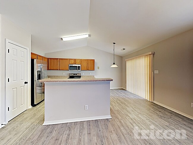 Building Photo - 1017 Narcissus Ct