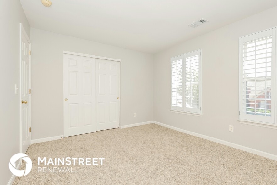 Building Photo - 7101 Holt Run Dr