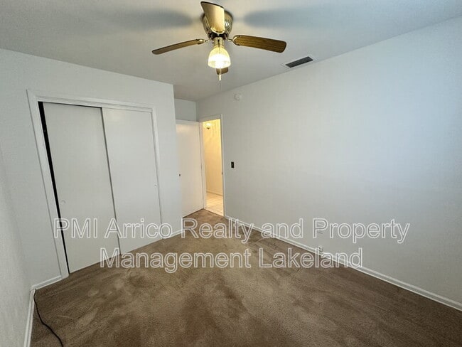 Building Photo - 2265 3rd St NE