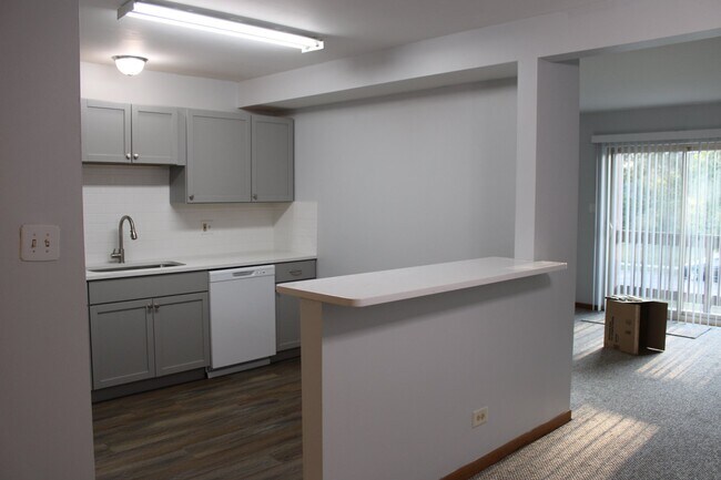 Building Photo - 1003 Spruce St