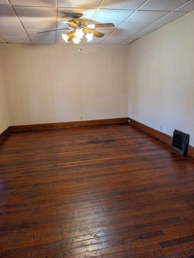 Building Photo - 539 S Arch Ave
