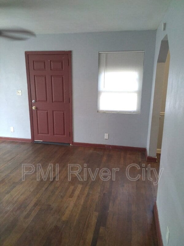 Building Photo - 5223 Polan Ln