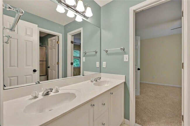 Building Photo - 8675 Hope Vine