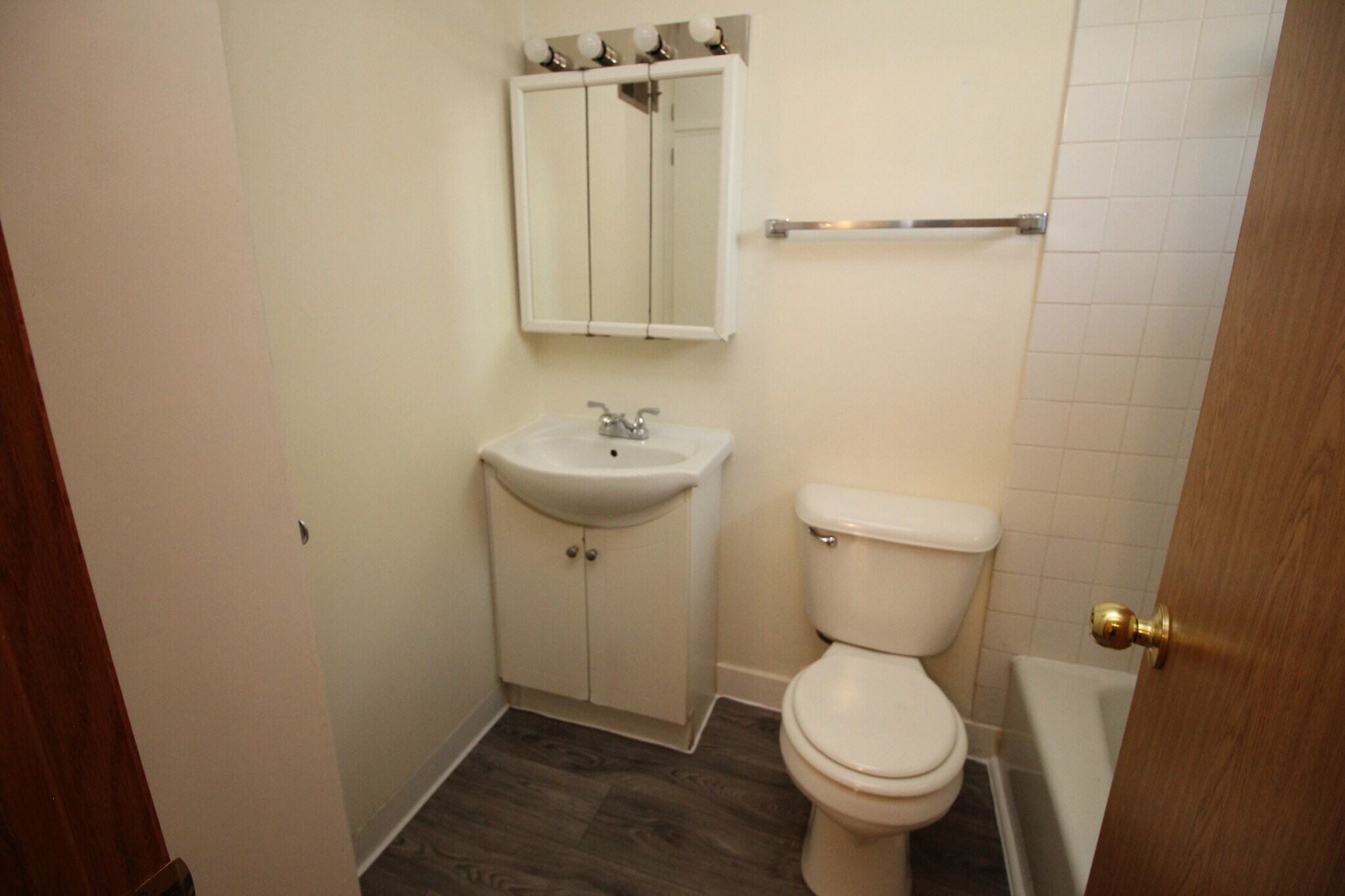 Bathroom - 144 S 29th St