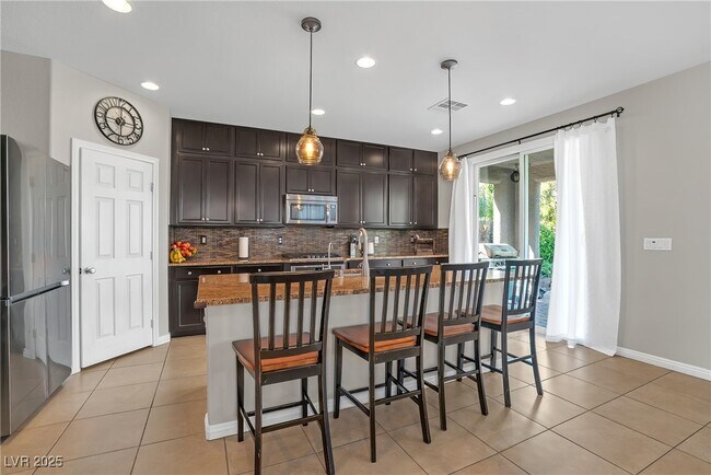 Building Photo - 7837 Hamilton Pool Dr