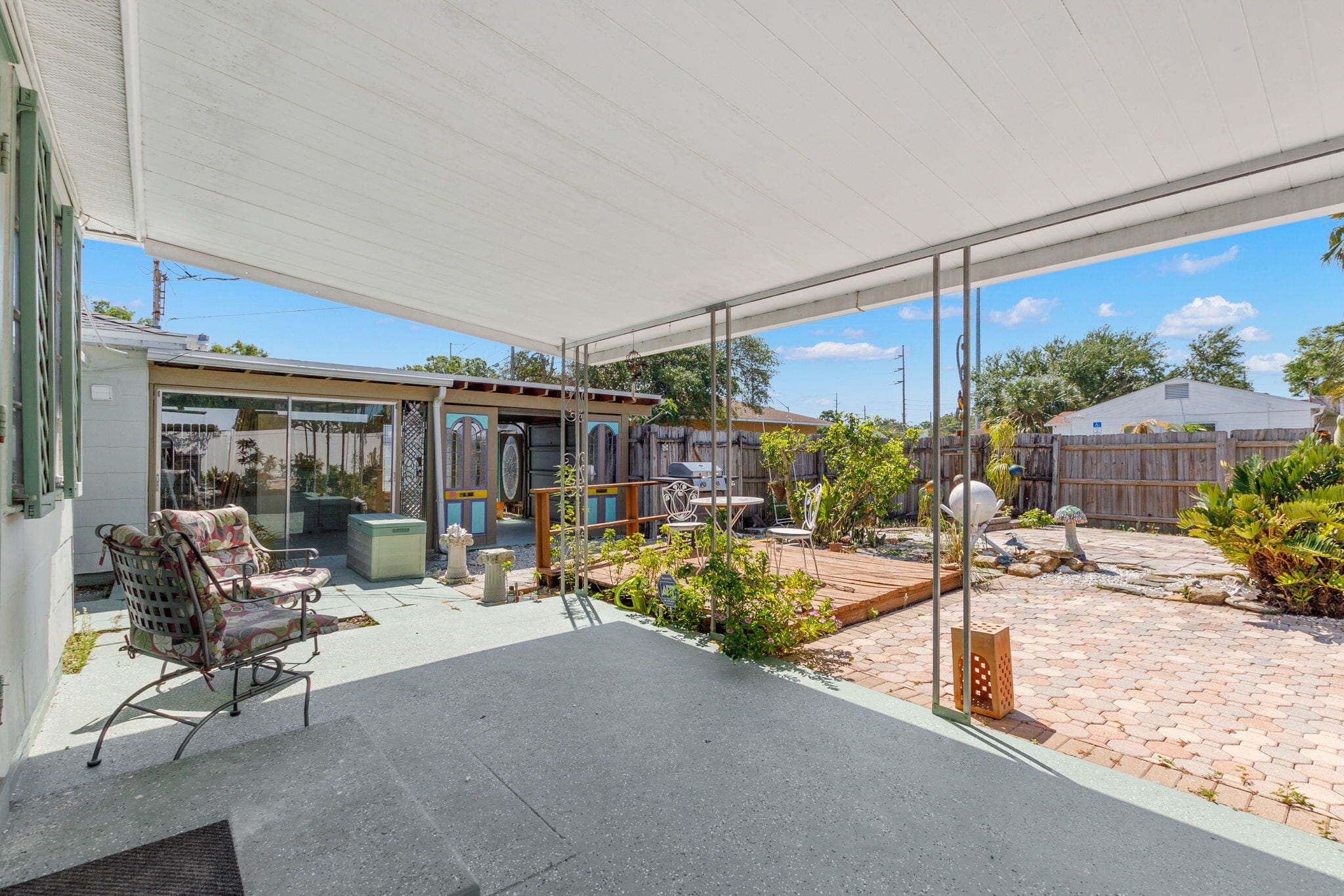 Building Photo - 5230 1st Ave N