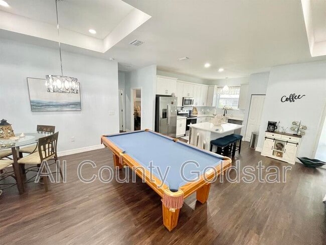 Building Photo - 14108 Chesswood Ln
