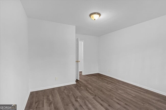 Building Photo - 2080 Bluffton Way