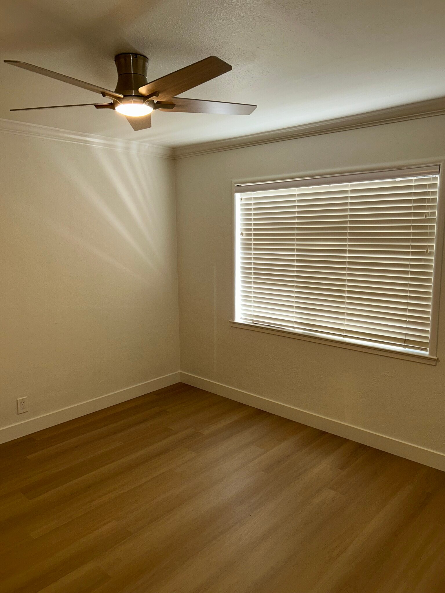 Bedroom - 596 N 2nd St