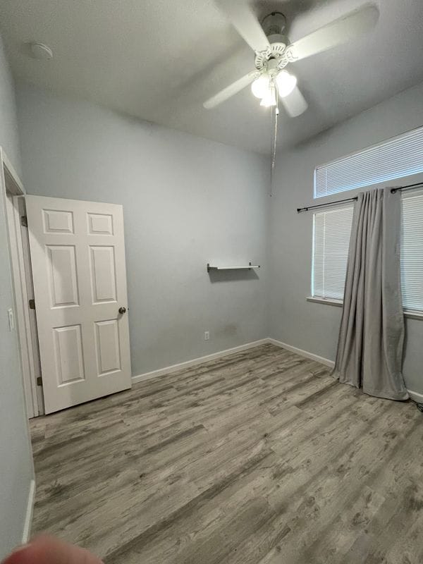 Building Photo - 9428 Plainoak Way