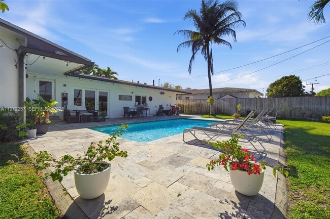 Building Photo - 1871 NE 186th St