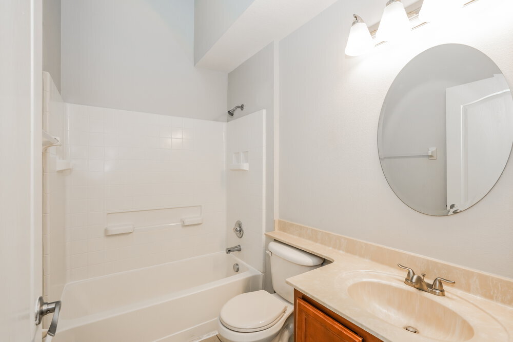 Building Photo - 18136 Cypress Bay Pkwy