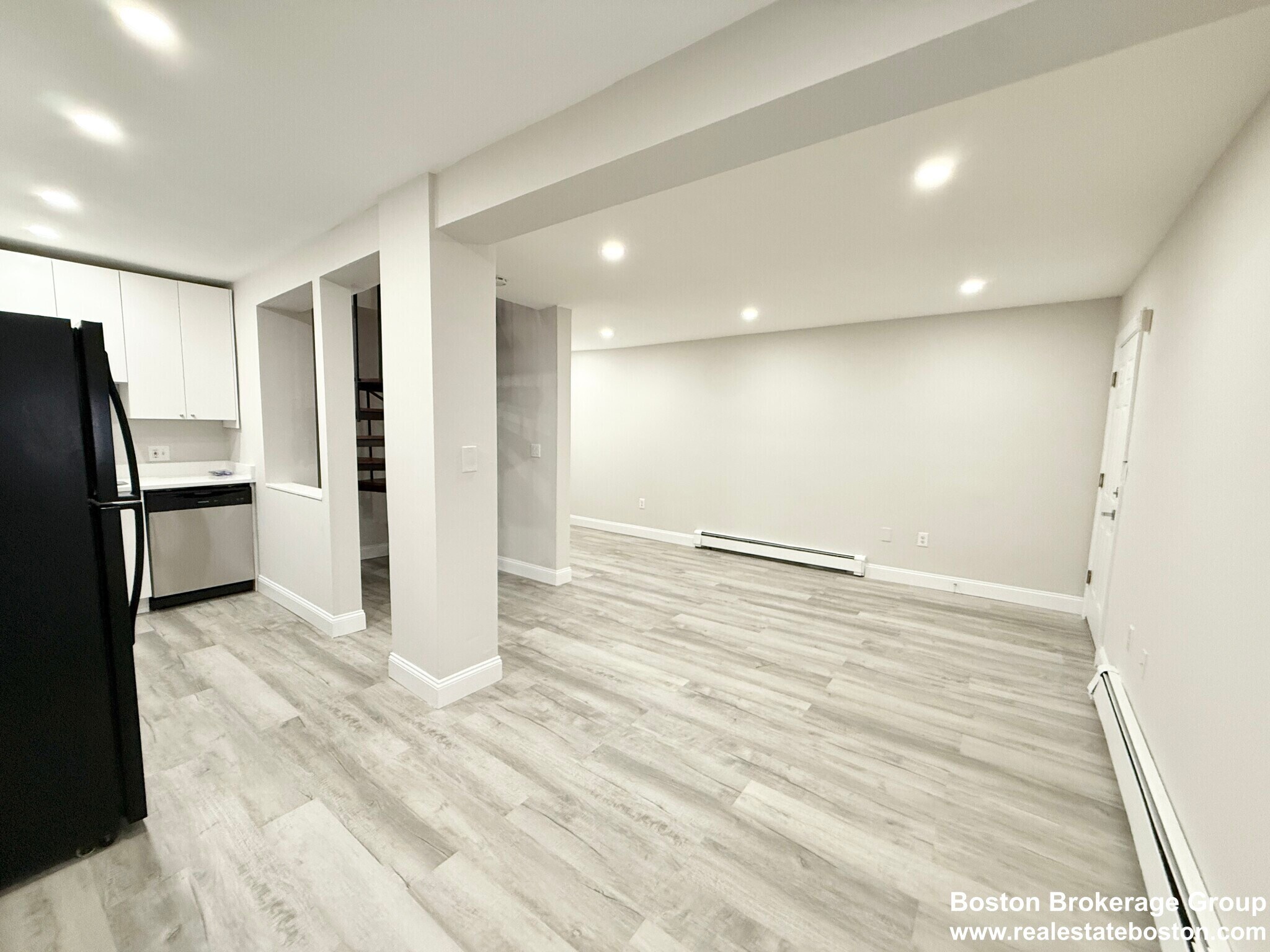 Building Photo - 15 Ruggles St