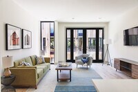 Building Photo - 319 NE B St